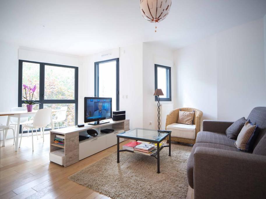 Paris Comme On L'Aime ! Apartment ภายนอก รูปภาพ